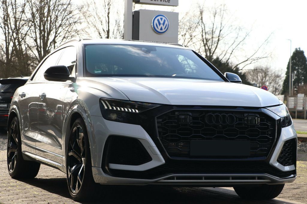 Audi RSQ8 | V8 biturbo 600 koní | skladem | německé auto | předváděcí | super sportovní SUV coupé | max výbava | super cena | nákup online |  AUTOiBUY.com